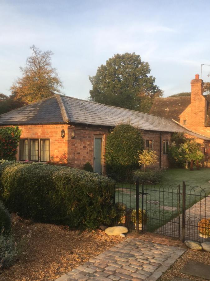 The Stables Villa Charlecote Exterior photo